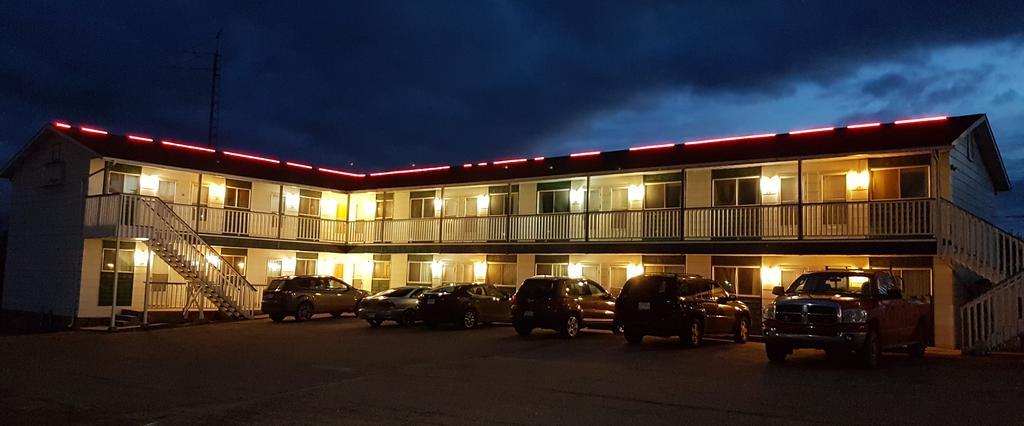 Elk Point Motel & Rv Park ภายนอก รูปภาพ